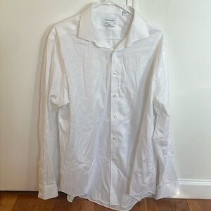 Calvin Klein white button down, XL Slim Fit. Stretch